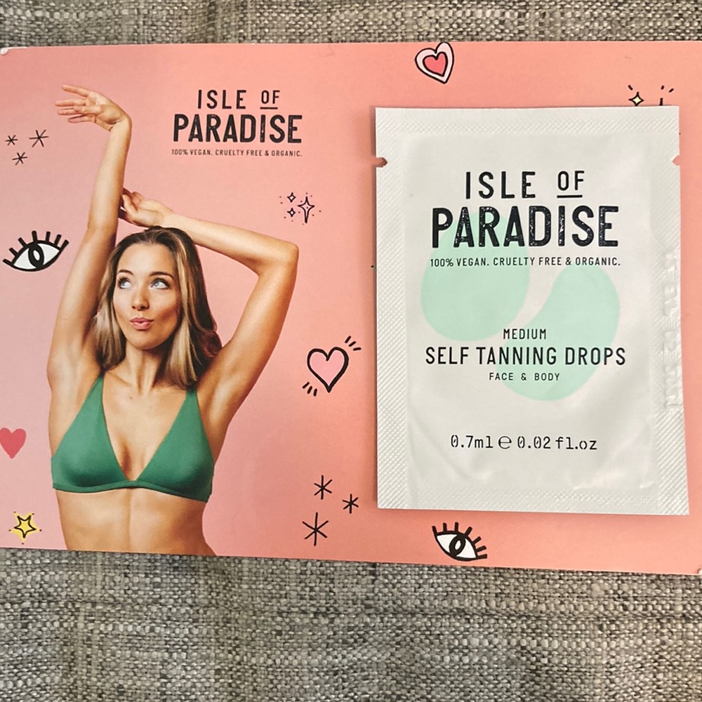 Bundle & Save 
SAMPLES ISLE of Paradise Medium Self Tanning Drops